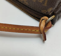 Louis Vuitton Pochette Accessoires Monogram Canvas