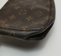 Louis Vuitton Pochette Accessoires Monogram Canvas