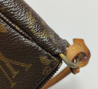 Louis Vuitton Pochette Accessoires Monogram Canvas