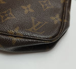 Louis Vuitton Pochette Accessoires Monogram Canvas