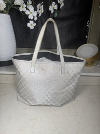 Gucci GG Canvas Tote, Silver Metallic, photo 2