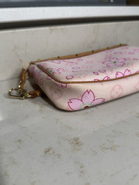 Louis Vuitton x Murakami Cherry Blossom pochette, photo 7