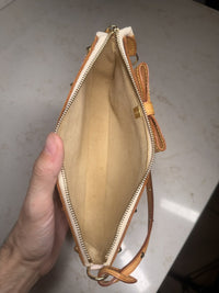 Louis Vuitton x Murakami Cherry Blossom pochette, photo 9
